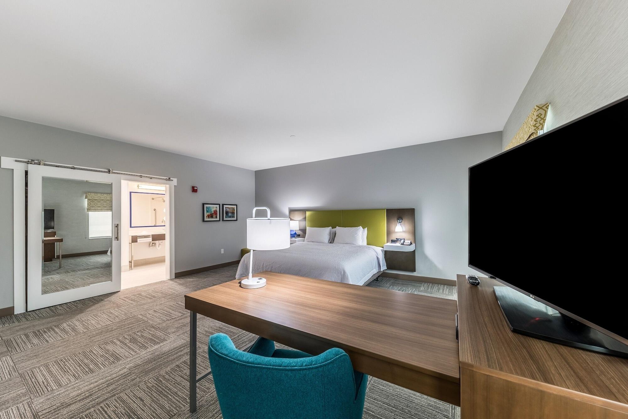 Hampton Inn & Suites Tulsa-Woodland Hills Eksteriør billede