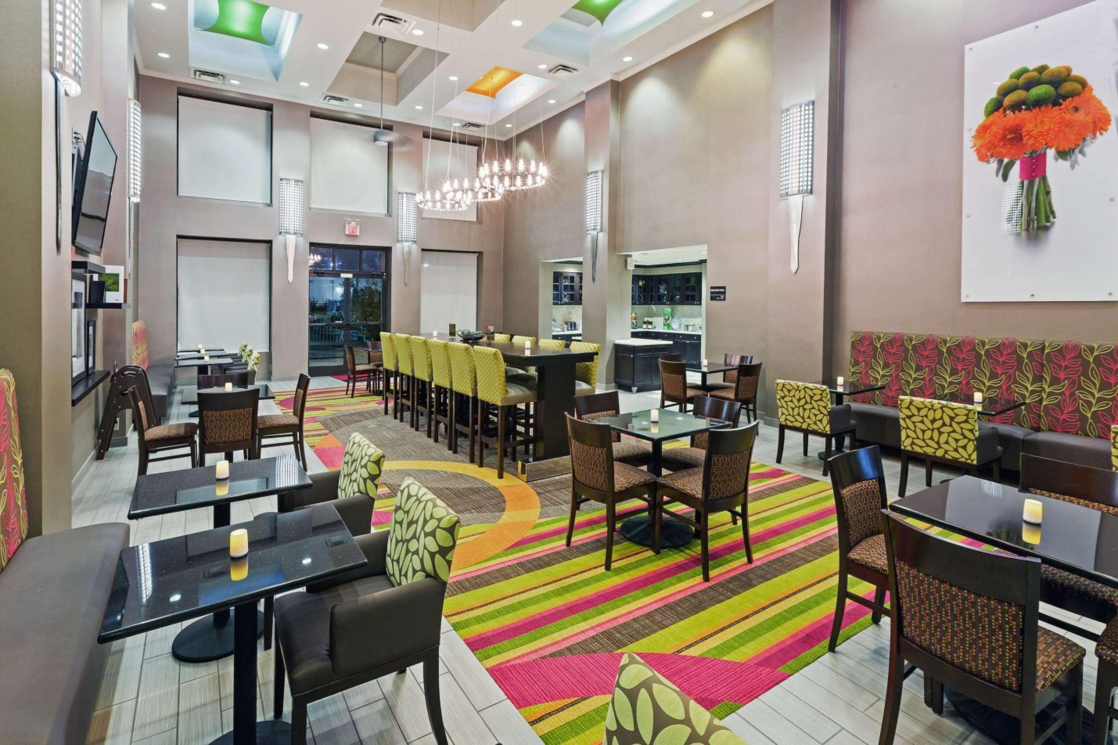 Hampton Inn & Suites Tulsa-Woodland Hills Restaurant billede