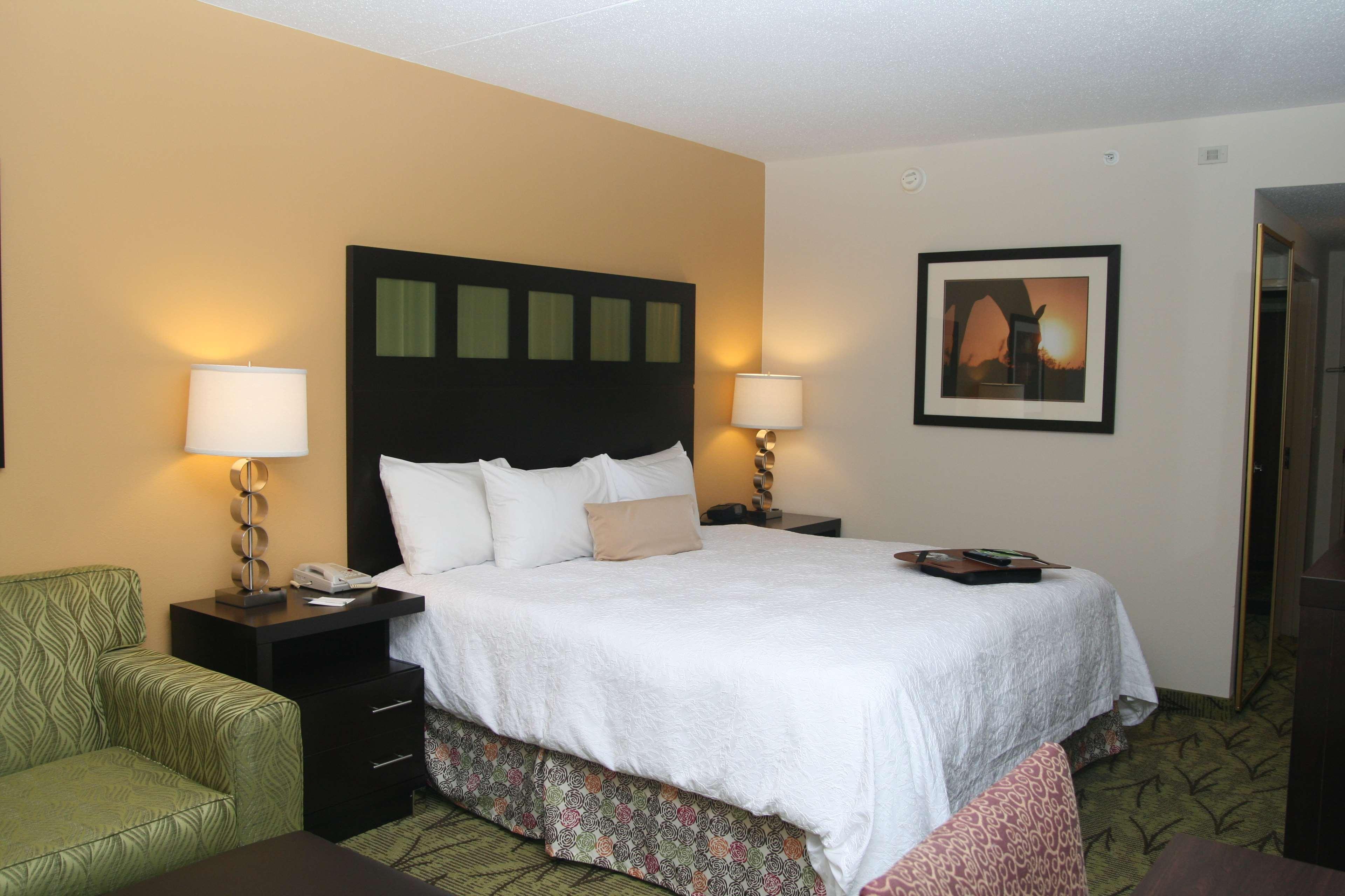 Hampton Inn & Suites Tulsa-Woodland Hills Værelse billede