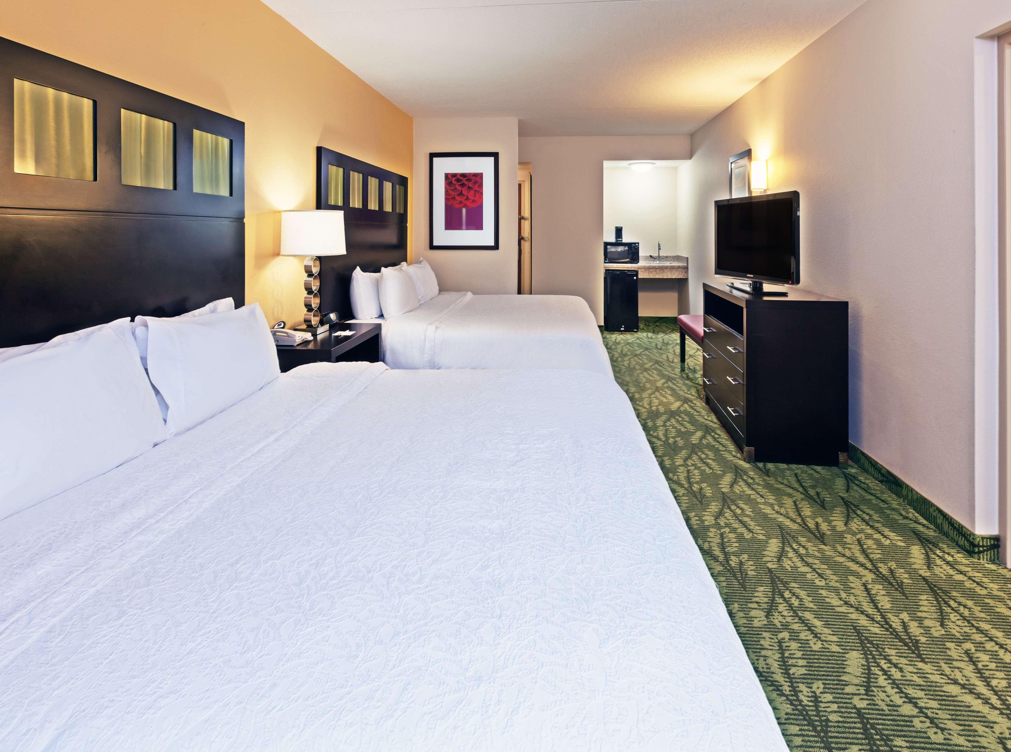 Hampton Inn & Suites Tulsa-Woodland Hills Eksteriør billede