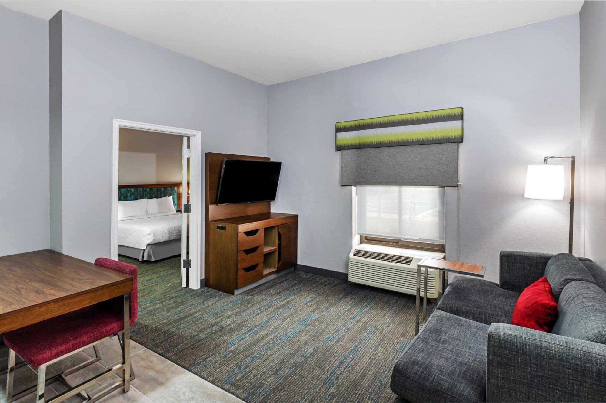 Hampton Inn & Suites Tulsa-Woodland Hills Eksteriør billede
